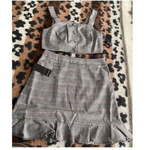 🛍Grey matching set for juniors may you be size:M